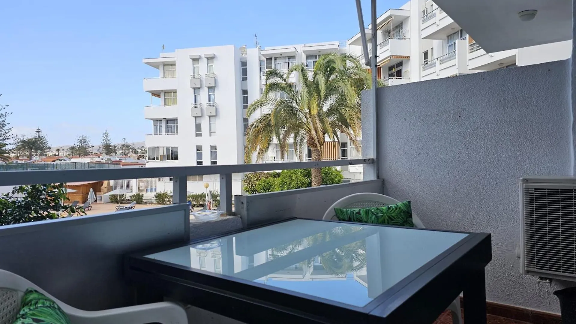 Barbados Tirajana Two Bedroom Apartment Playa del Ingles  0*, Playa del Ingles (Gran Canaria)