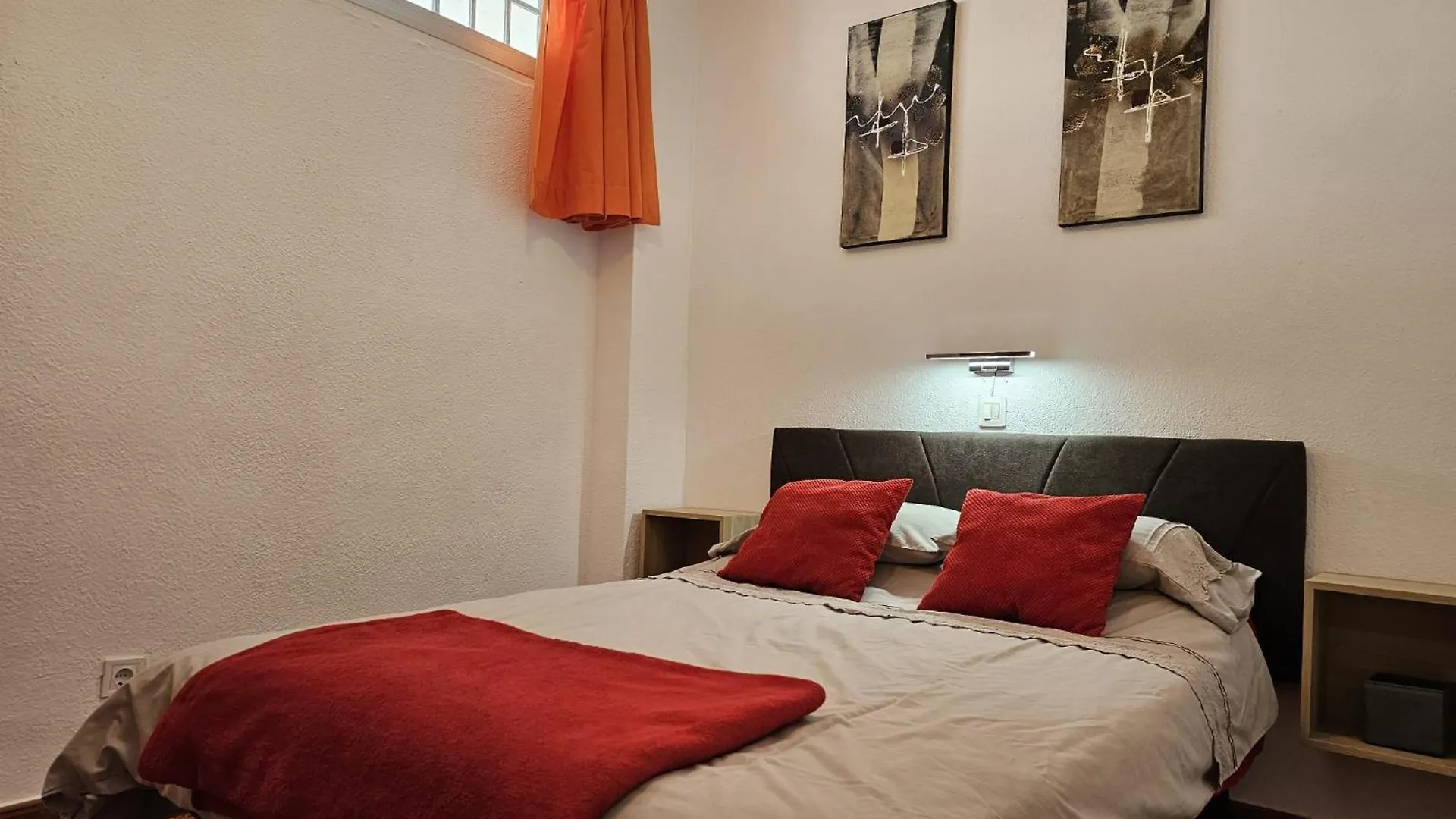 Barbados Tirajana Two Bedroom Apartment Playa del Ingles  Spain